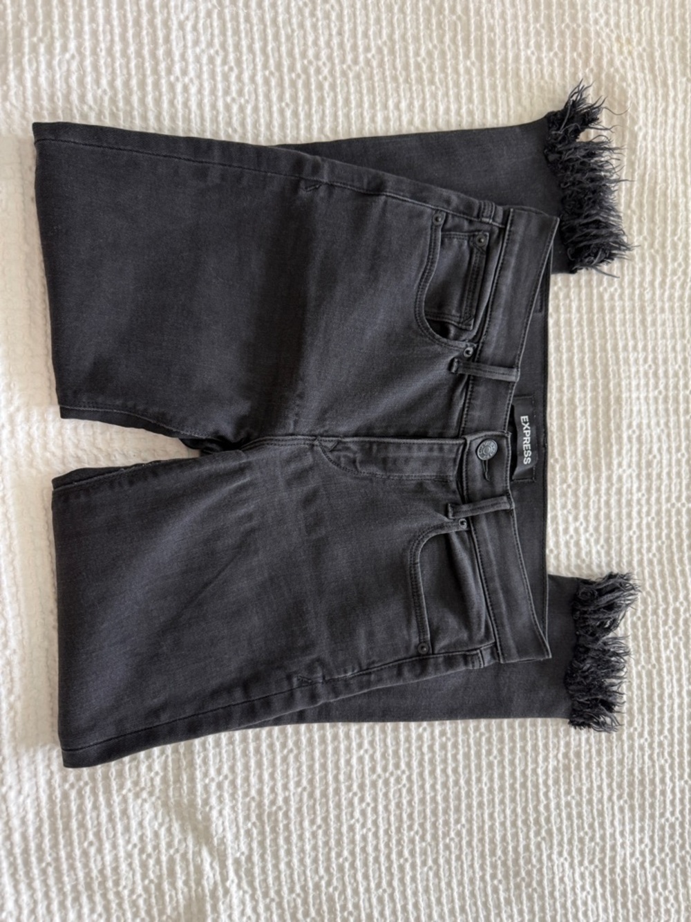 Express Black Cropped Frayed-Hem Jeans